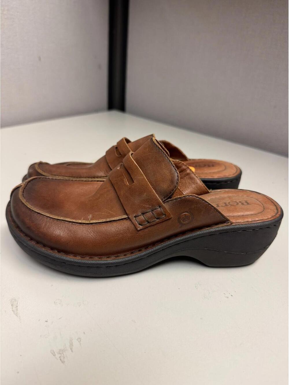 BORN Women's Brown Leather Slip On Clog Size 6 New